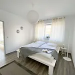 Apartament Weinquartier 6 Eventraum Fahrradraum Kaffee Kueche Parken *