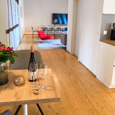 Weinquartier 6 Eventraum Fahrradraum Kaffee Kueche Parken *