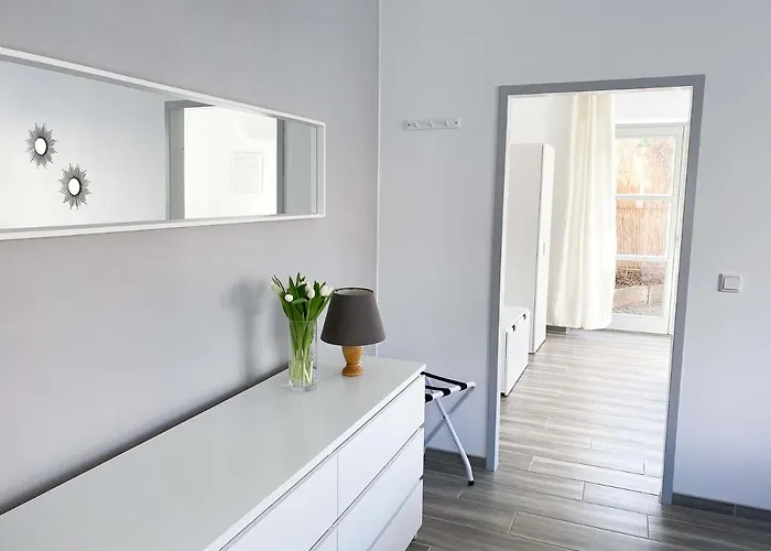 Weinquartier 6 Eventraum Fahrradraum Kaffee Kueche Parken